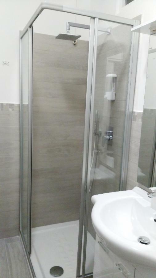 La Suite Чивитанова Марке Екстериор снимка